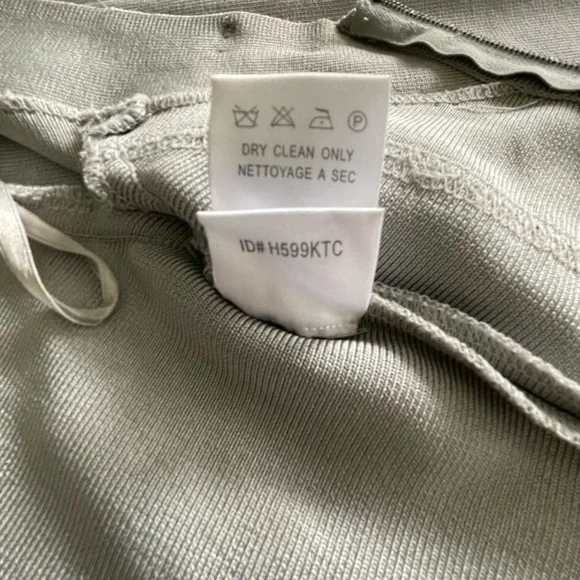 Herve Leger Woman’s Grey 2-Piece Long Sleeve Bandage Dress Size XS/S - Picture 9 of 12